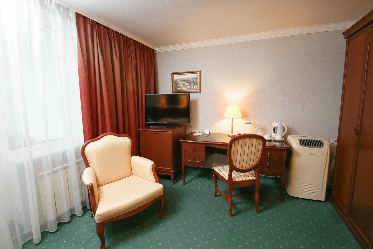 Фото Гостиницы Историческая гостиница Калуга Калуга 163